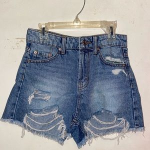 DENIM SHORTS